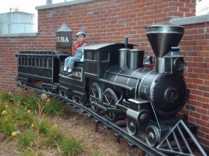 Even the smallest engineer finds a train in Cuba's Public Art.