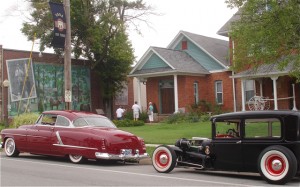 A 31 Ford Model A and a shiny red '52 Olds brightened up Cuba during a recent visit. 