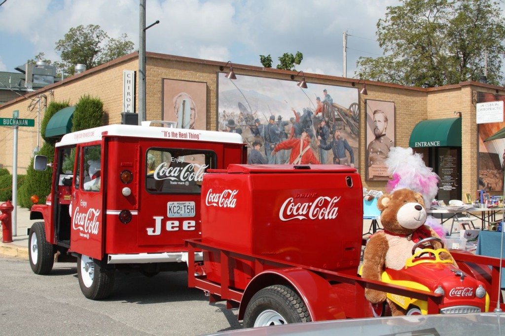 The Coca-Cola Express makes an interesting contrast to the Civil War mural.