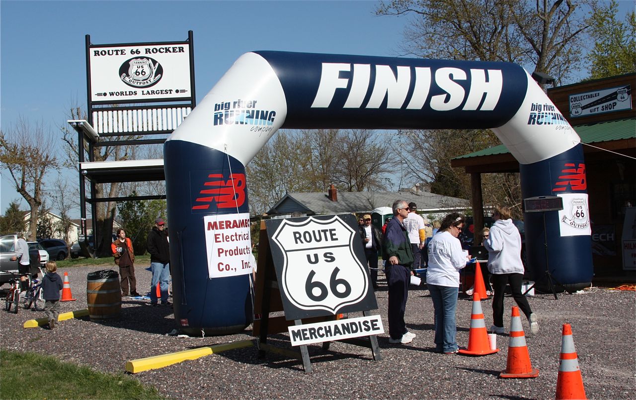 Finish line to Race to the Rocker 2009