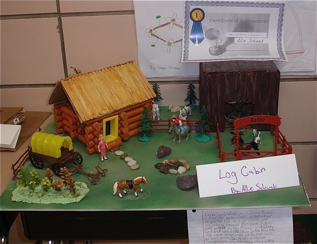 This log cabin was another 1st place winner.
