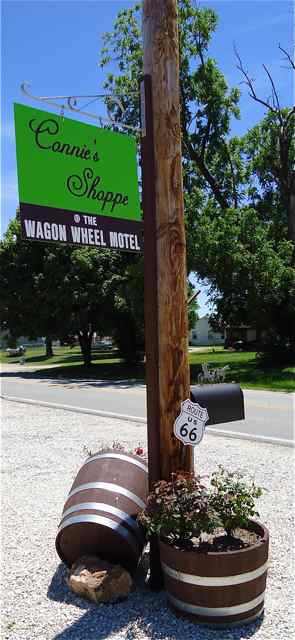 Connie's Shoppe at the Wagon Wheel has a bright green outside to bring folks into the gift shop/office. Of course, the neon Wagon Wheel Motel sign still shines at night as it has since 1947.