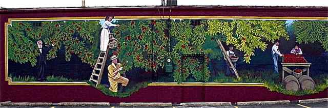 Cuba, Missouri Apple mural