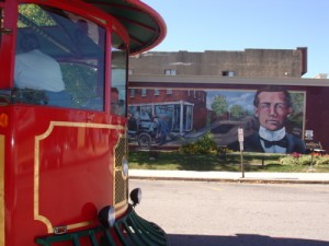 AJ:Model T Mural & Trolley Cuba Mo