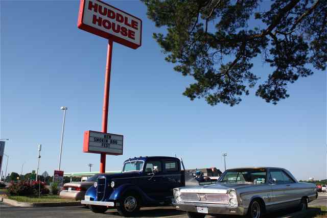 A Huddle House breakfast for the Hot Rod Power Tour