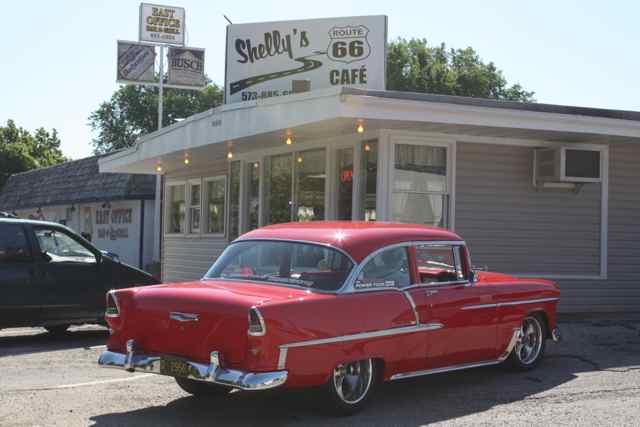 Shelly's Route 66 Cafe Cuba MO